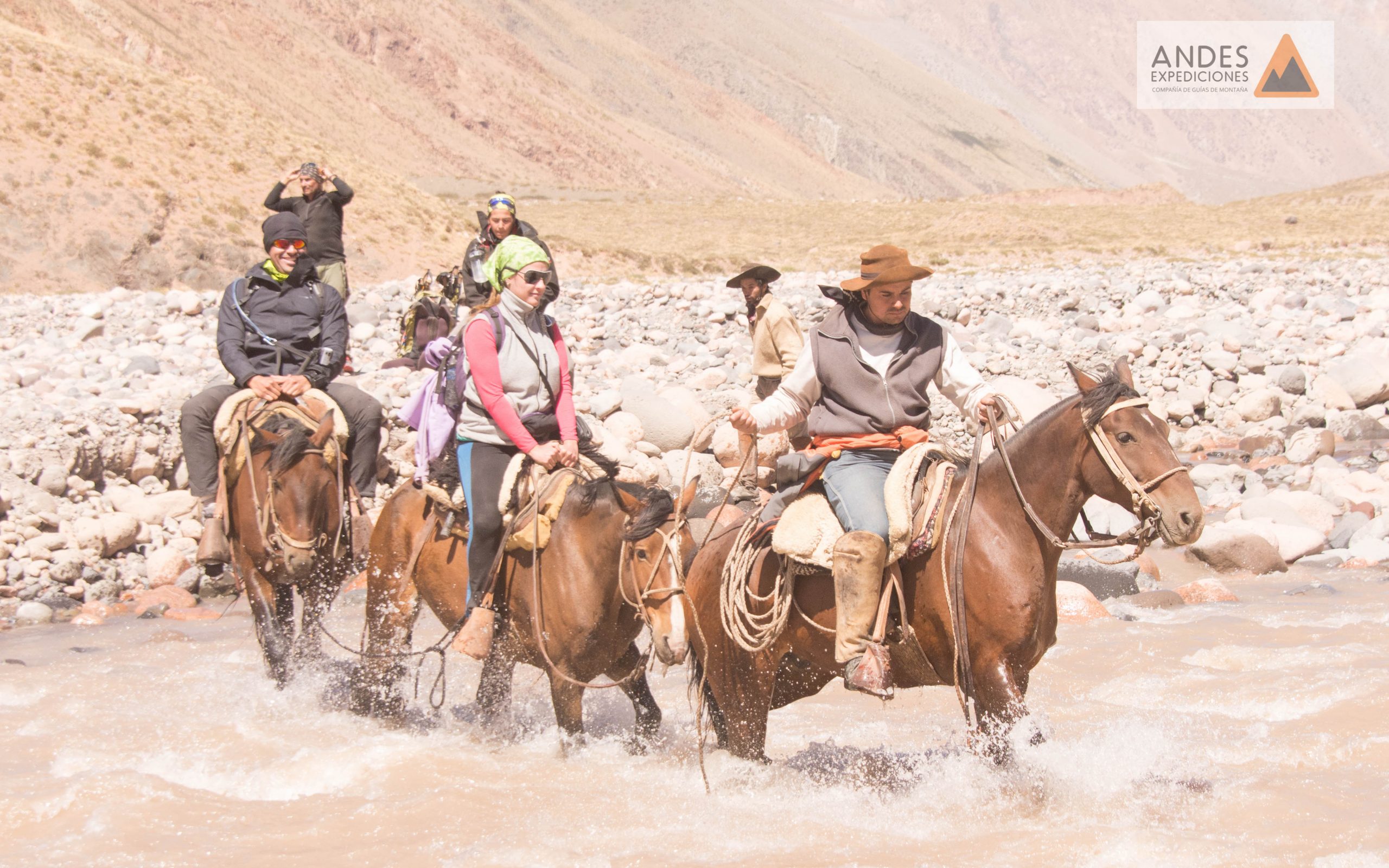 Cabalgatas - Cruce de los Andes por el paso Sanmartiniano